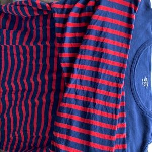 Long sleeve knit top